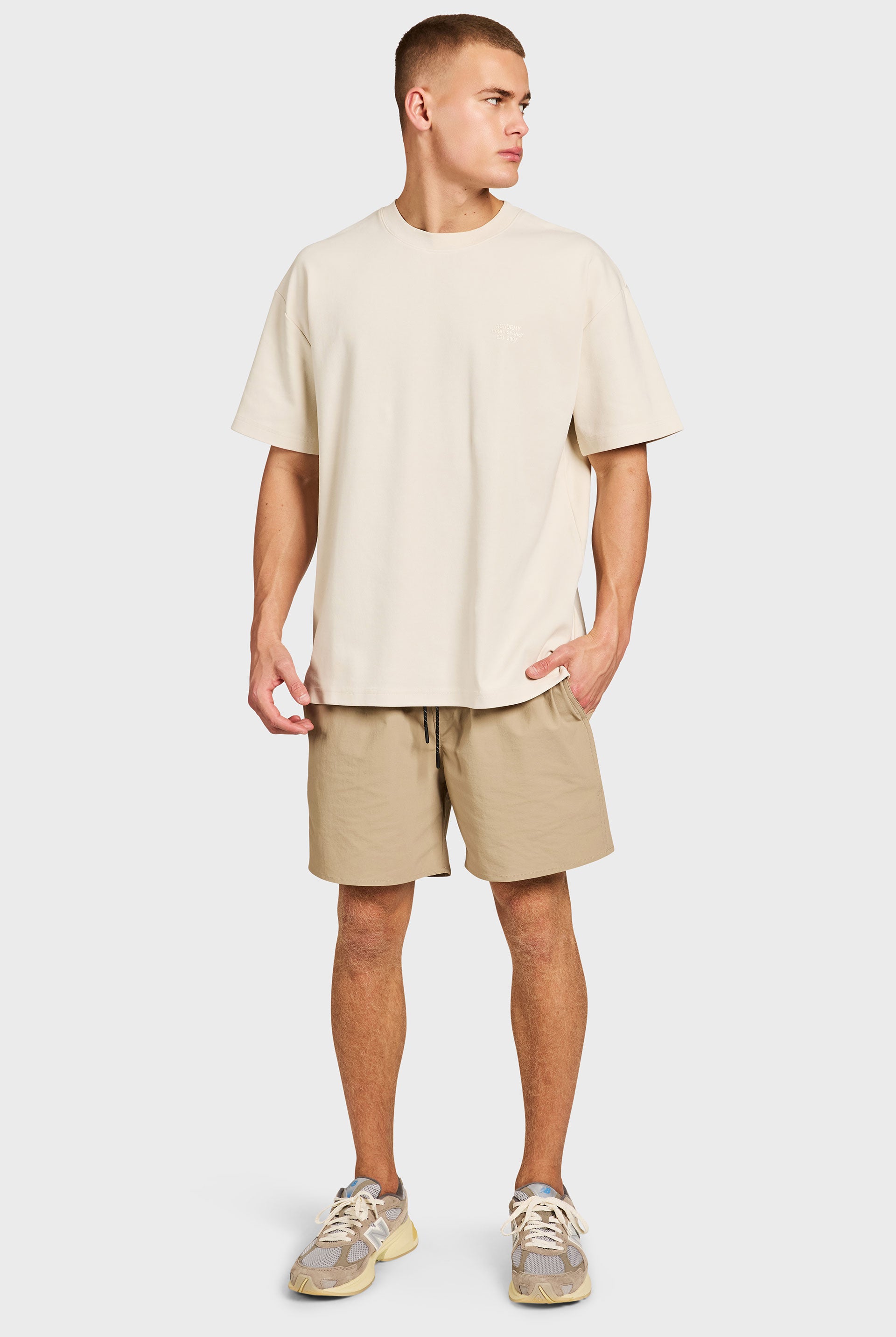 ALLDAYVOLLEYSHORT-TRAVERTINE-A