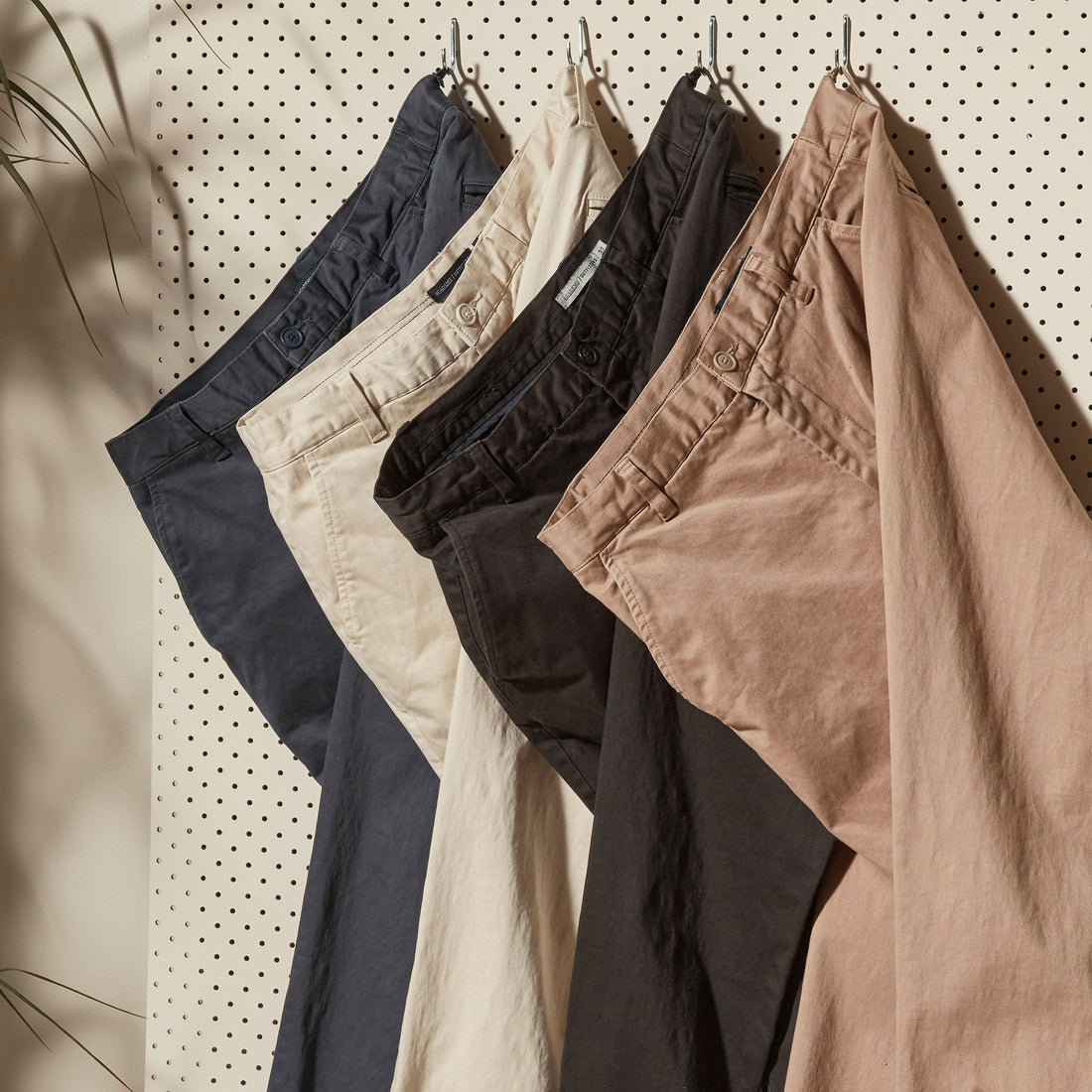 Casual Chino Style: Outfit Ideas for Men