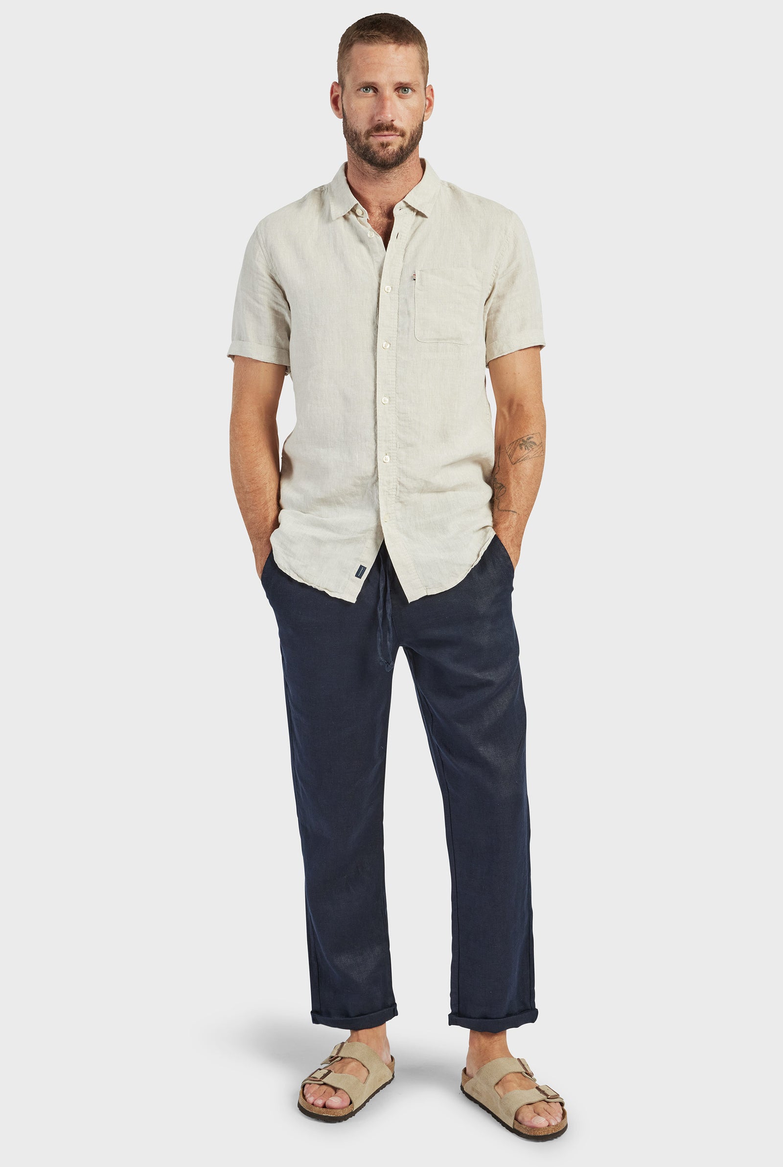 Men's Hampton Linen S/S Shirt in Neutral | Academy Brand Men's Hampton Linen S/S Shirt in Neutral | Academy Brand