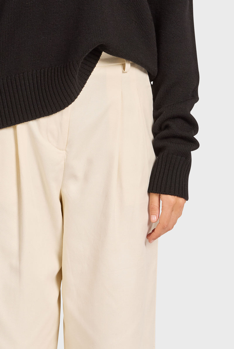 Monroe Pleated Pant