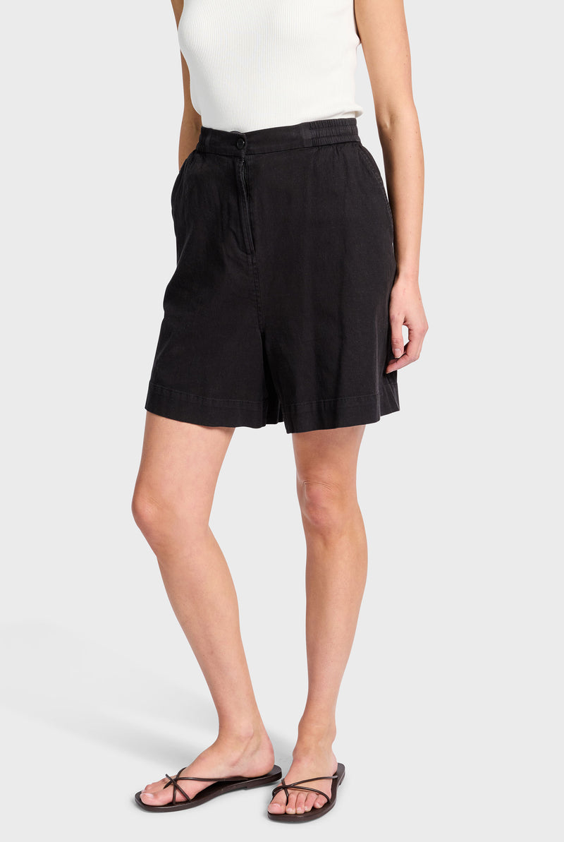Monroe Short