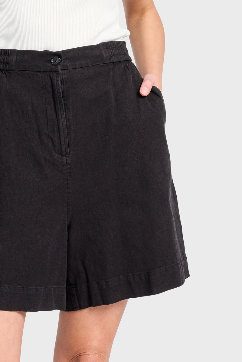 Monroe Short