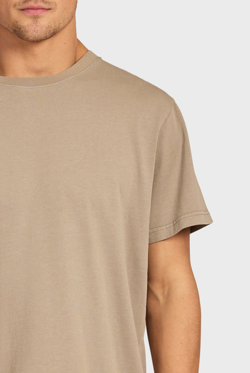 Roth Tee