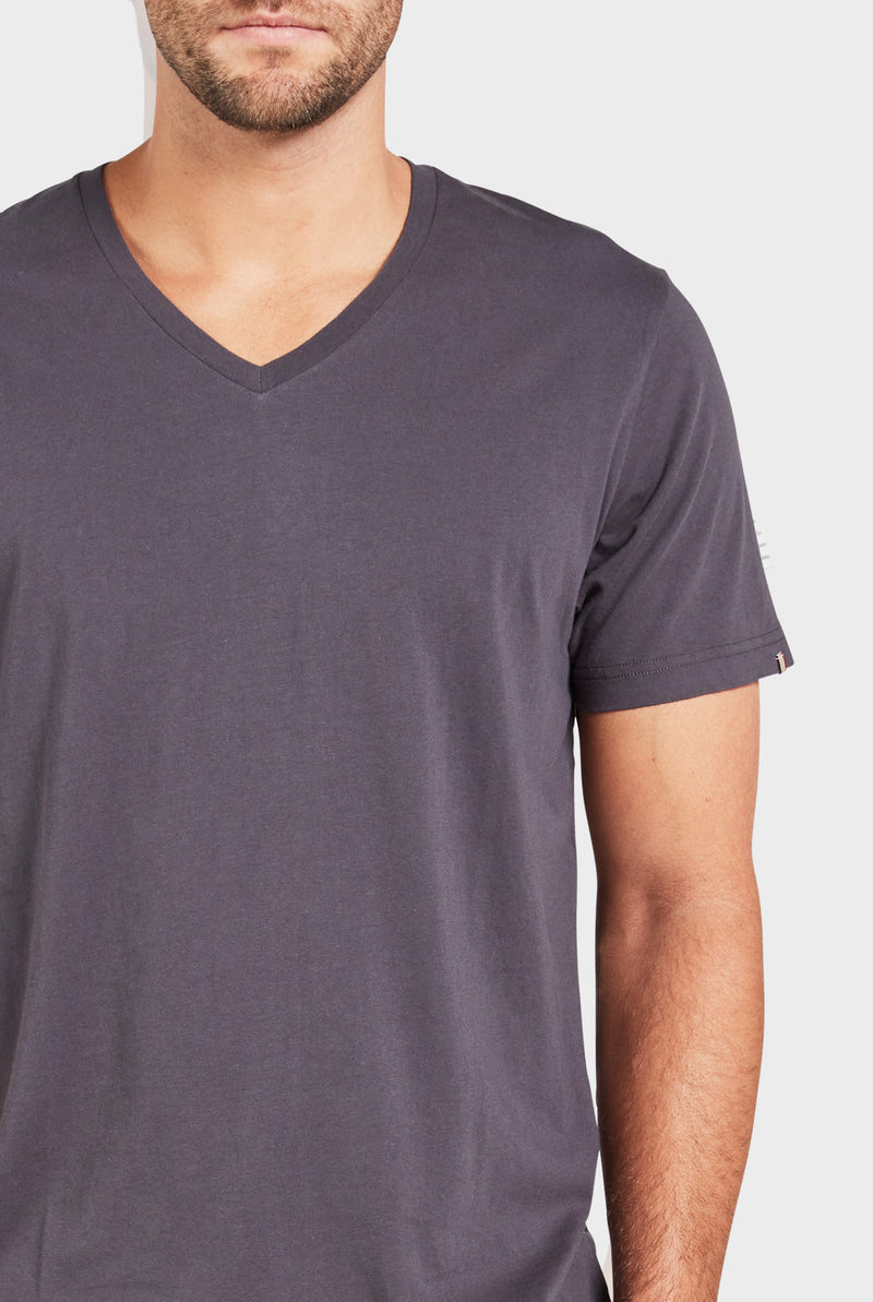 Basic V Neck Tee